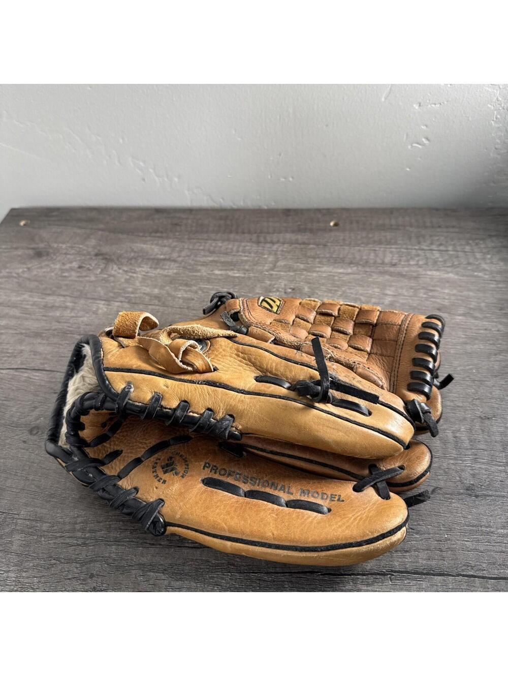 2000’s Era Mizuno Glove 11.5" RHT GFN 1150  Tan Leather Franchise Series ARC
